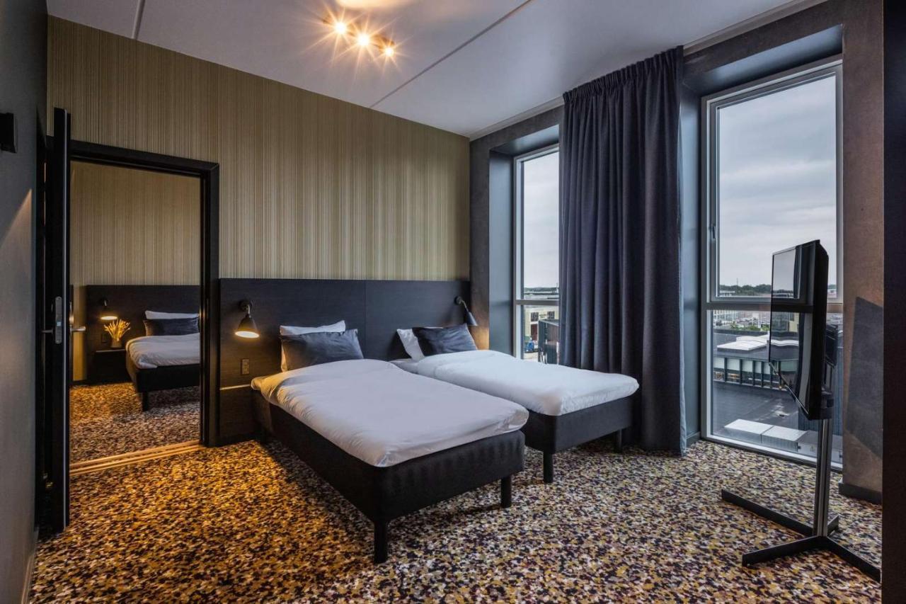 Peak 12 Hotel Viborg Esterno foto